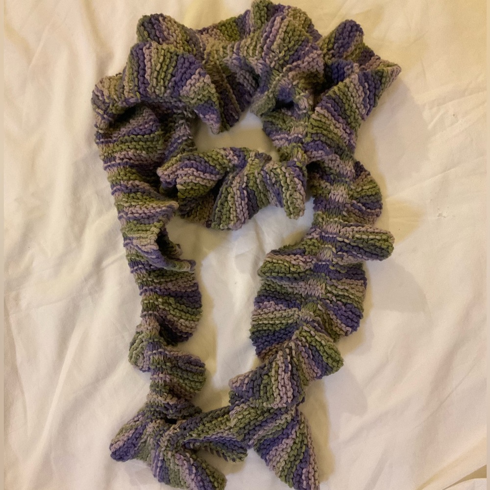 2 Handmade Ruffle Scarf Bundle - Picture 3 of 6